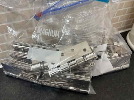 Photo of free Hinges, for internal doors, plus screws (Sherfield Park RG27) #2