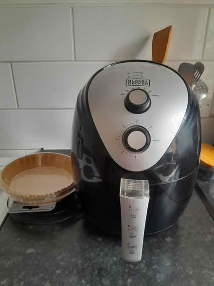 Photo of free Air fryer to give away (HA1 3RT) #1