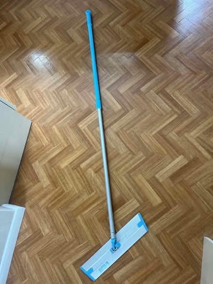 Photo of free Swiffer mop (Wokingham RG41) #2