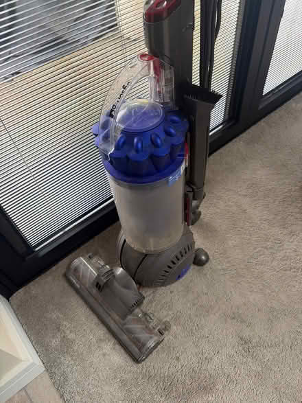 Photo of free Dyson vacuum cleaner (Middlewich CW10) #4