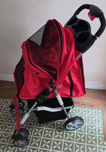 Photo of free Dog / Cat Stroller (Chertsey KT16) #1