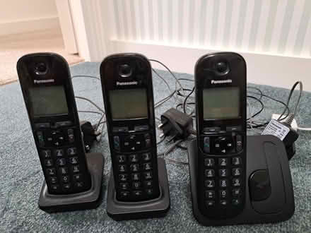 Photo of free Panasonic telephone plus 2 extension phones (Bransgore BH23) #2