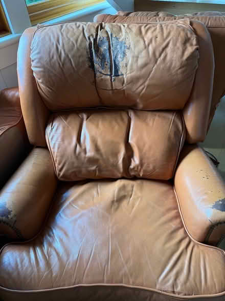 Photo of free Leather reclining swivel chairs (2) (Herald Harbor, Crownsville) #2
