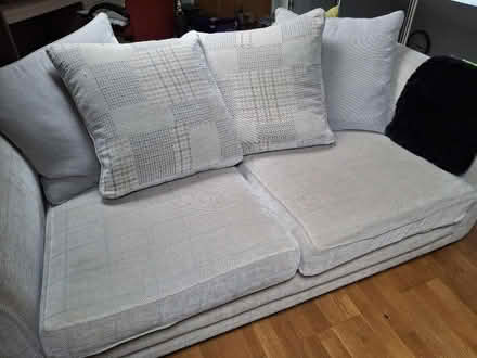 Photo of free 2/3 Seater Settee (Weaverham) #3