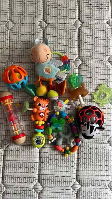 Photo of free 0-6 months bundle of toys (HA0) #1