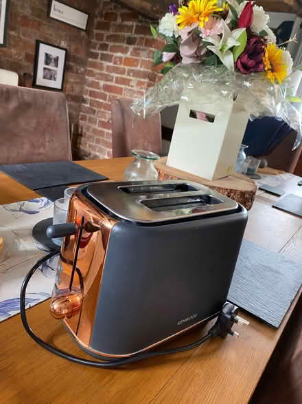 Photo of free Two slice toaster (Horton SY4) #1
