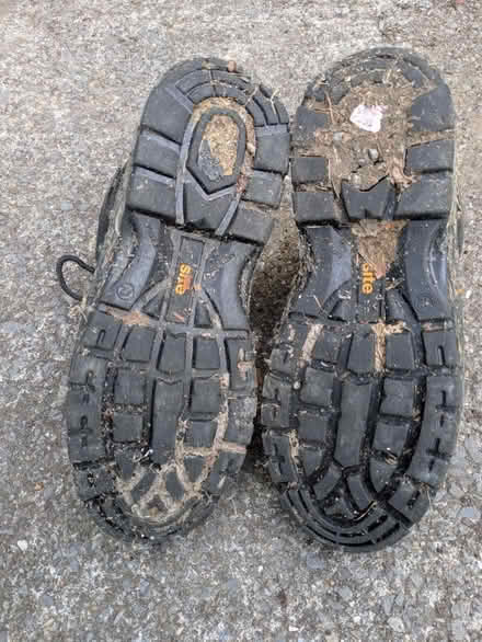 Photo of free Work boots size 8 (EU 42) (Ebbw Vale, NP23) #2
