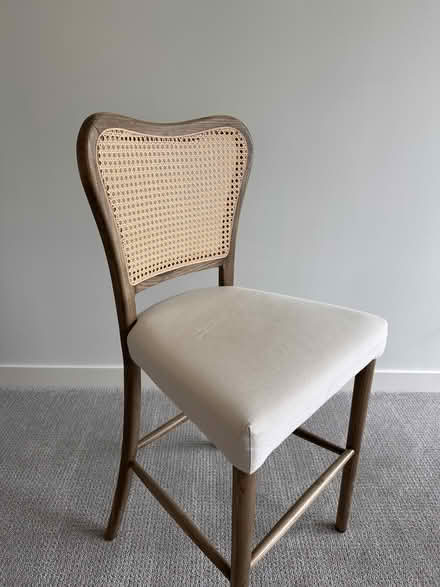 Photo of free Countertop chairs 2x (Elmhurst downtown) #1