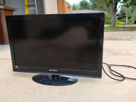 Photo of free Color TV or large monitor (Boulder / Gunbarrel) #1