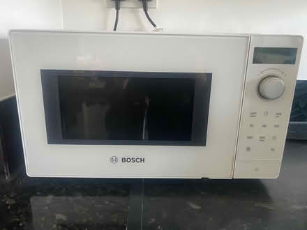 Photo of free Microwave (Rochester ME1 2LU) #1