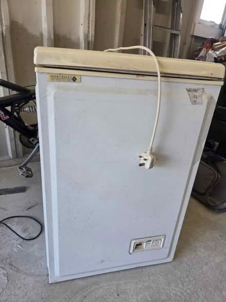 Photo of free Single size freezer (Wakefield) #1