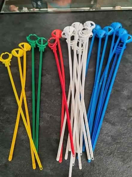 Photo of free Balloon holders (Hamstreet TN26) #1