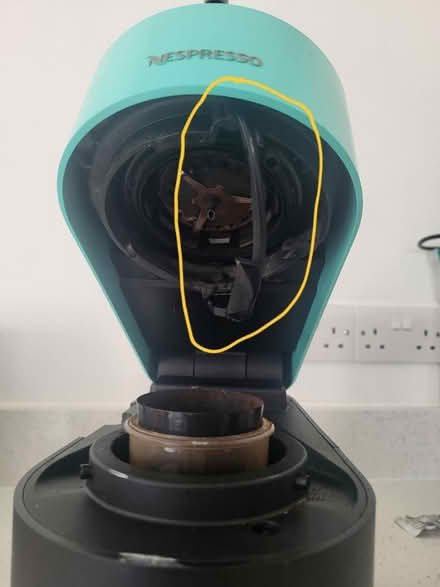 Photo of free Nespresso Virtuo POP ME1 (ME1, City Way) #2