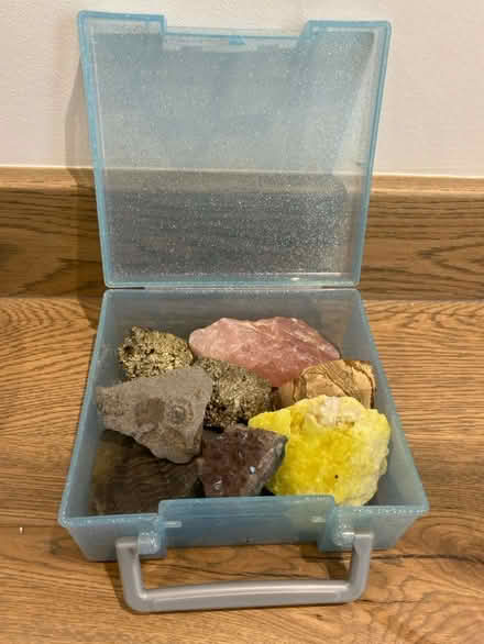 Photo of free Box of fossils & crystals /rocks (St Albans AL3) #1