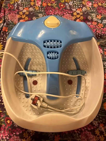 Photo of free Working foot spa (Shephall SG2) #1