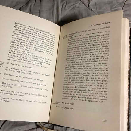 Photo of free livres français/ Voltaire, Molière (Glebe near Dow's Lake) #4