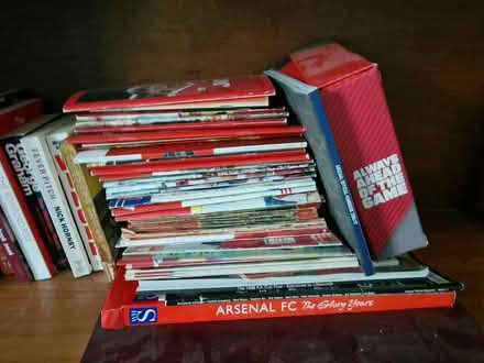 Photo of free Arsenal books and programmes (IP19) #1