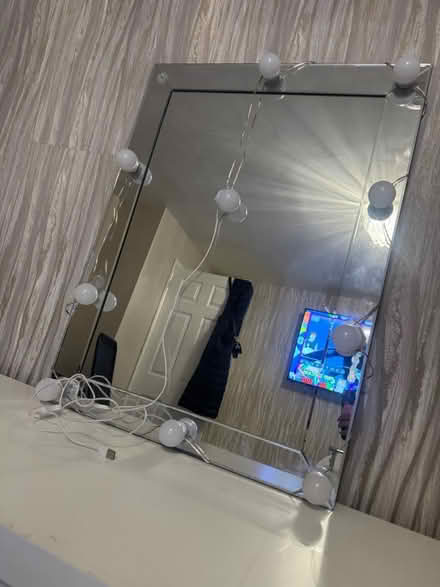 Photo of free Mirror with hollywood lights (Sheffield S8 woodseats) #1