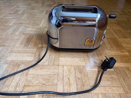 Photo of free Electric Toaster (Saughall village CH1) #1