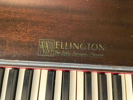 Photo of free Oldish Wellington piano (Roslindale) #2