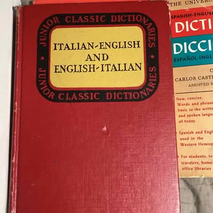 Photo of free language learning books (Glebe near Dow's Lake) #1