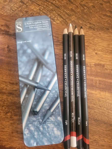 Photo of free Drawing pencils (SO18) #1
