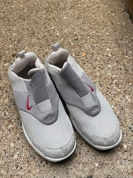 Photo of free Nike trainers 8.5uk (Battersea SW11) #1