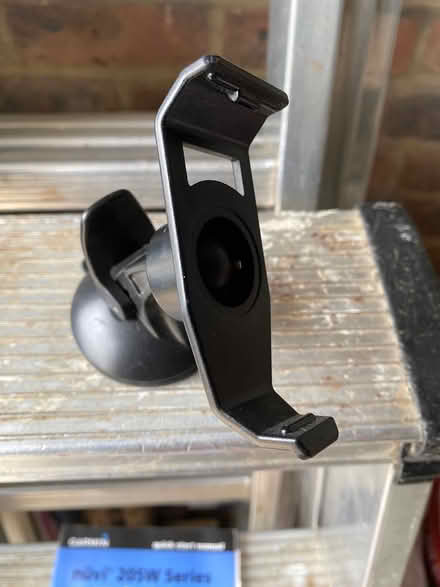 Photo of free Garmin Sat-Nav (Lower Earley) #3