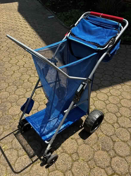 Photo of free beach cart and soccer chairs (murrysville) #1