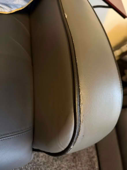 Photo of free 3+2 Recliner sofa (Gillingham SP8) #2