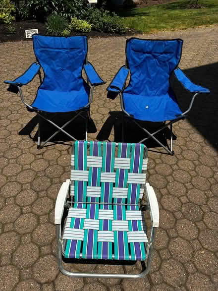 Photo of free beach cart and soccer chairs (murrysville) #3