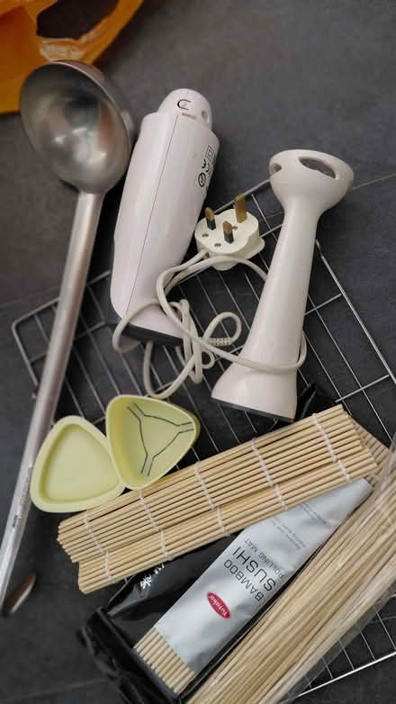 Photo of free Cooking / sushi utensils (Putney SW15) #1