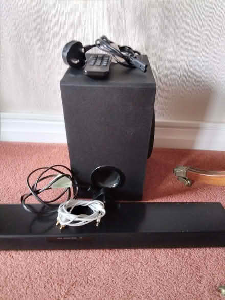 Photo of free LG TV sound bar with speaker, cables and remote control (Abingdon OX14) #1