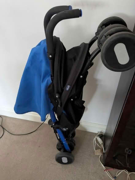 Photo of free Chicco echo stroller (TN13 Riverhead) #2