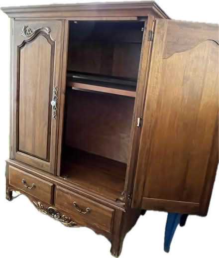 Photo of free Ethan Allen entertainment center (Derwood, MD) #2