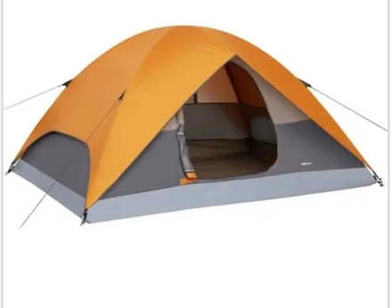 Photo of Tent/ beach shelter (Kingswood SS16) #1