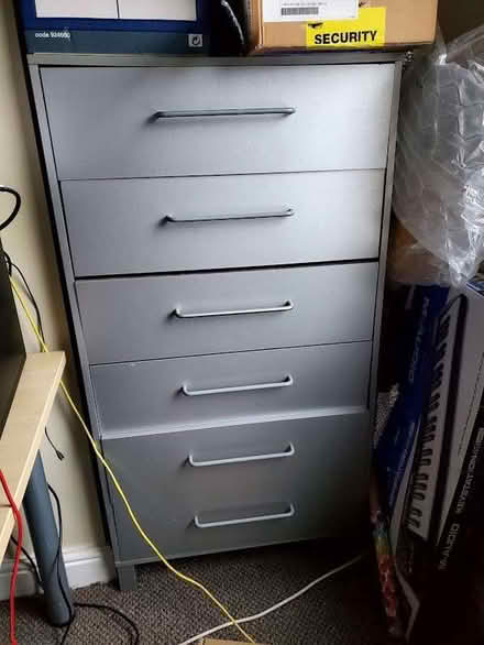 Photo of free Chest Of Drawers (Alexandra Park M14) #1