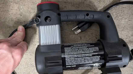 Photo of free Electric air pump (Quentin and Euclid) #2