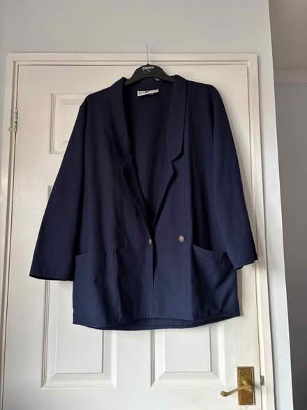 Photo of free New Look Jacket (Westbury BA13) #1