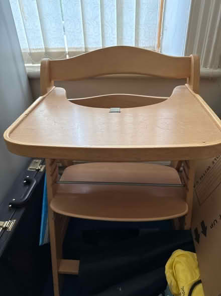 Photo of free High chair (L6 Tuebrook) #1