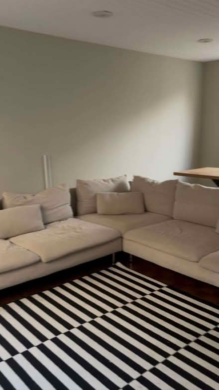 Photo of free Sofa (Notting Hill Gate W11) #1