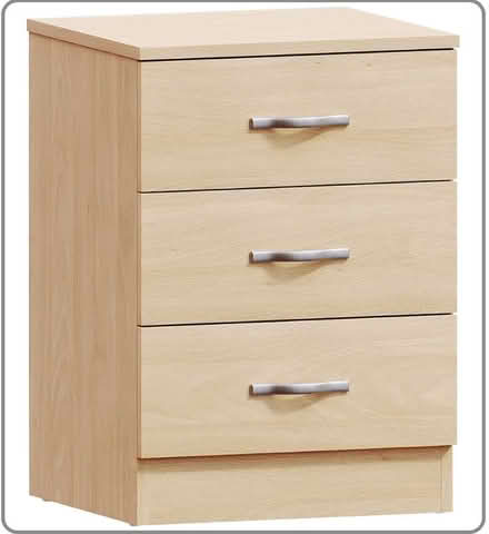 Photo of free Vida Designs Pine Chest of Drawers (Glusburn) #2