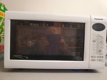 Photo of free Microwave (L37 3NU, Formby, Merseyside) #1