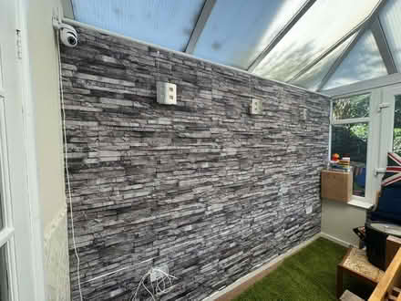 Photo of free Wall Tiles x8 (& Some Bits) (SY4) #4