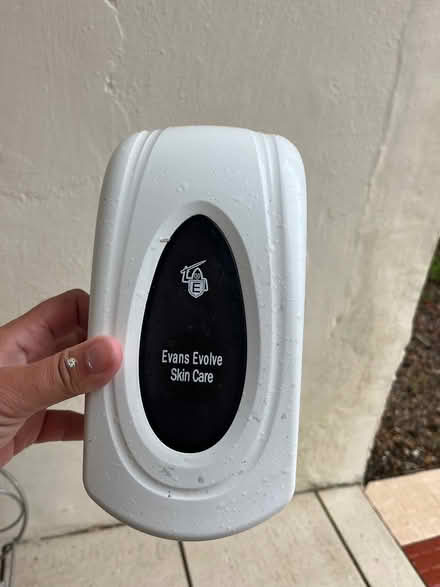 Photo of free Soap dispenser (Waterlooville PO7) #2