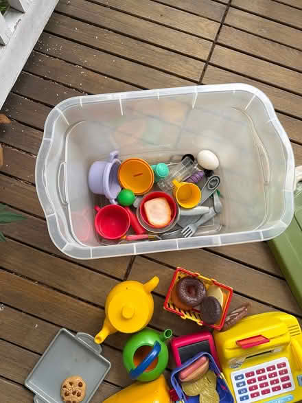 Photo of free Kids plastic cash reg, toaster,Food (Del Ray) #3