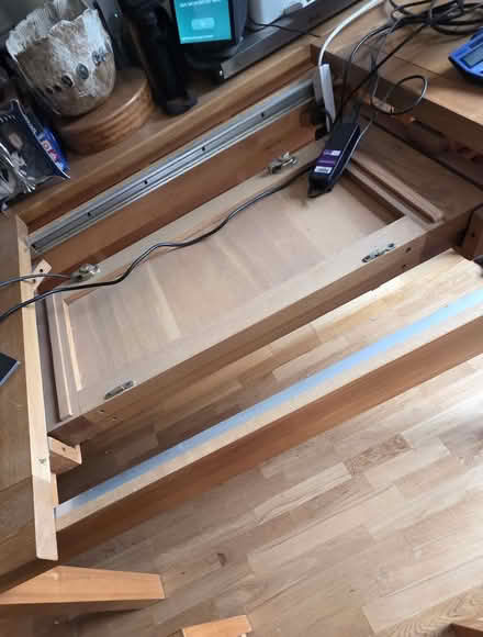 Photo of free Extending dining table and chairs (Hullbridge SS5) #3