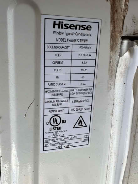 Photo of free Hisense 8000 BTU window AC (Maui Banyan, Kihei) #2