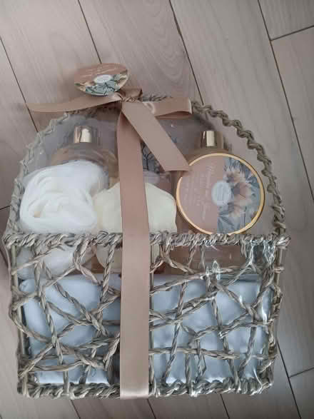 Photo of free Shower and Bath Spa (Bed-stuy) #1