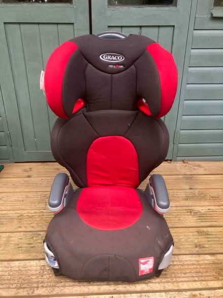 Photo of free Child’s booster seat #2 (HP27 Lacey Green) #1